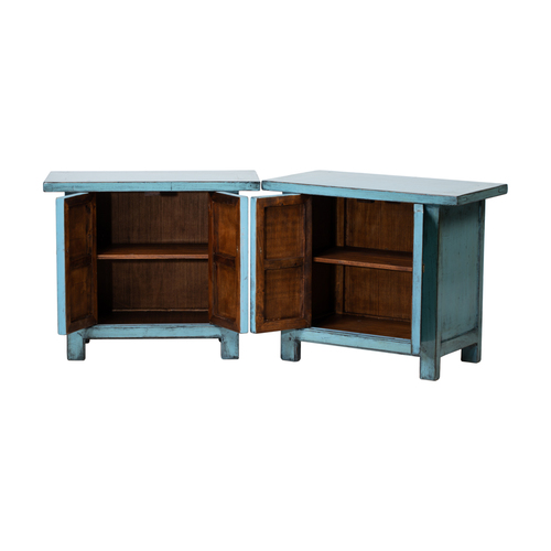 A pair of cabinets blue 2 doors BE556