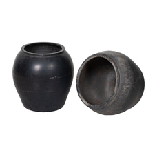 Old pot black BE588