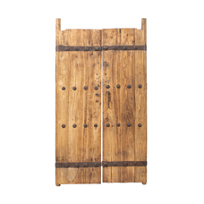 Old door with fittings CL451