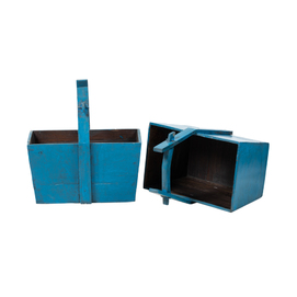 Blue bucket with handle CL465