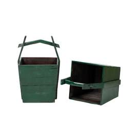 Green bucket with handle CL470