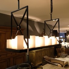 Chandelier Commodore