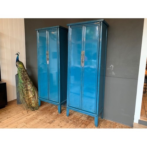 Lacquered Cabinet Tapered Blue