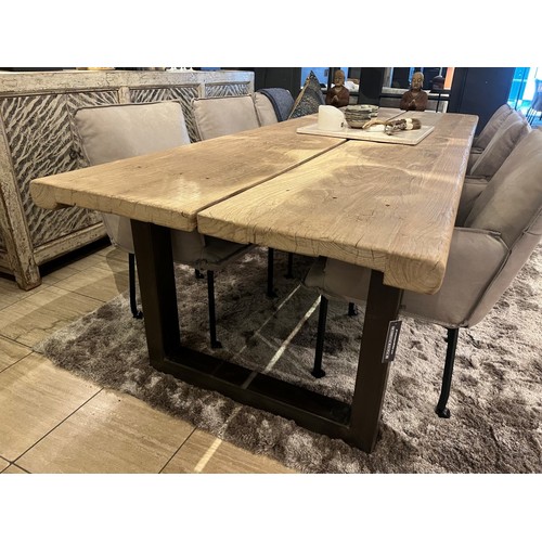 Old Pine Table Split 280CM