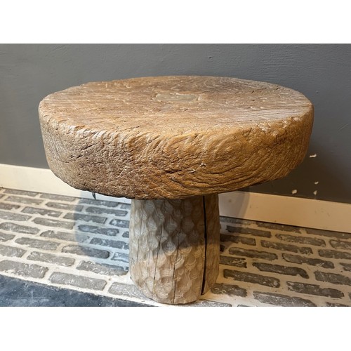 Elmwood Side Table Center Leg