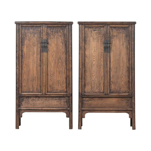 A pair of cabinets 2 doors natural KN006