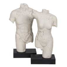 FIGURA CREMA POLIRESINA DECORACIÓN 21 X 12 X 43,30 CM