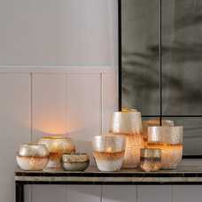 JARRÓN GRIS-BLANCO CRISTAL DECORACIÓN 9 X 9 X 10 CM JARRÓN GRIS-BLANCO CRISTAL DECORACIÓN 9 X 9 X 10 CM