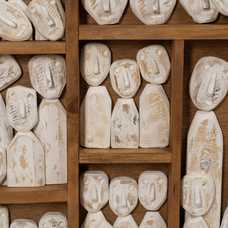 MURAL PARED FIGURAS MARRÓN MADERA 144 X 94 X 6 CM