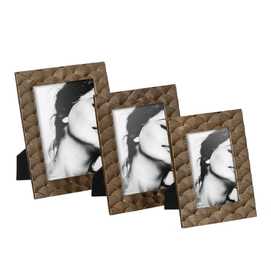 PORTAFOTOS 15X20 ORO VIEJO POLIRESINA 22,20 X 2 X 27,50 CM