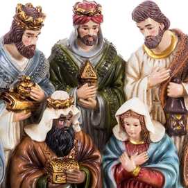 NACIMIENTO RESINA 18 X 11,50 X 17 CM