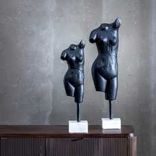 FIGURA BUSTO NEGRO ALUMINIO/MÁRMOL 16 X 10 X 62 CM