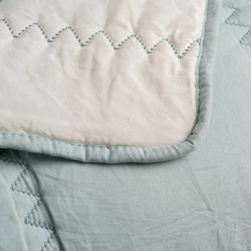 COLCHA REVERSIBLE CREMA-AZUL MICROFIBRA 230 X 280 CM