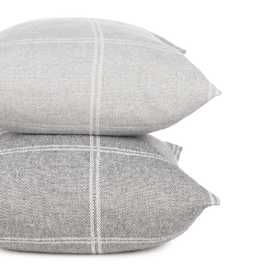 COJÍN CUADROS GRIS PERLA 70 X 50 CM