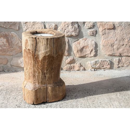 VELA TECA RECICLADA 30X30X40 VERTICAL NATURAL