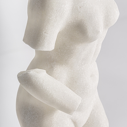 BUSTO LETHA
