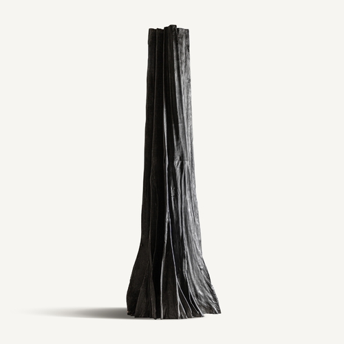ESCULTURA PIE KAINE