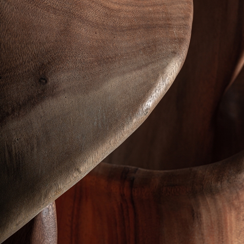 ESCULTURA PIE LUIGHE