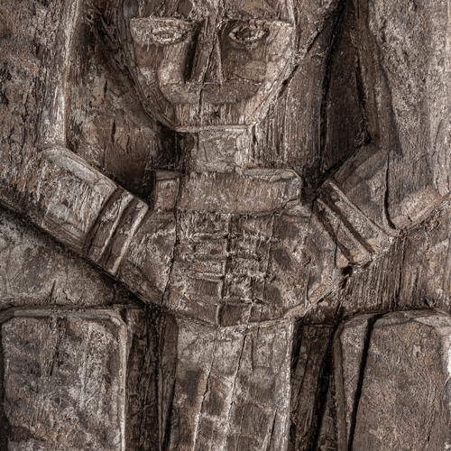 ESCULTURA PIE TOBHY