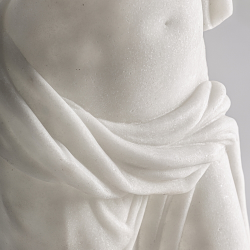ESCULTURA THAIS