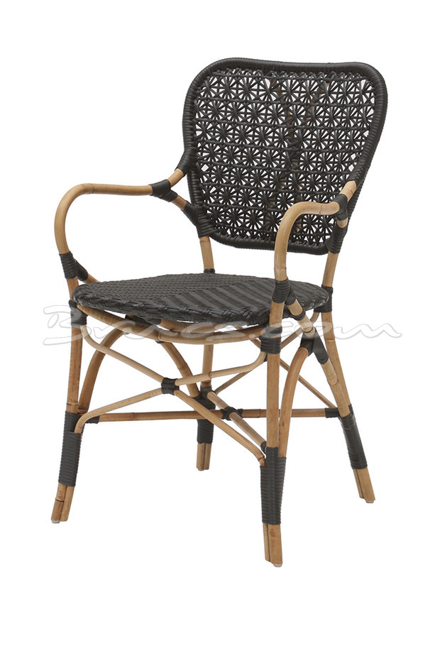 SILLA CON BRAZOS HABANA RATTAN NAT. Y SINT NEGRO