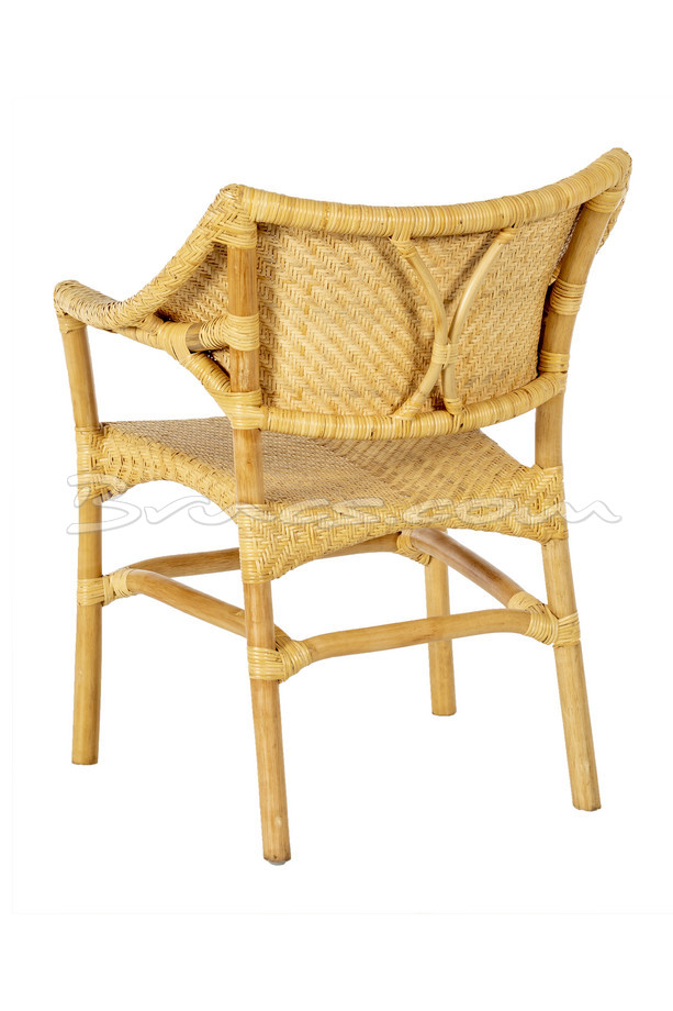 SILLA CON BRAZOS CAMBADOS RATTAN NATURAL