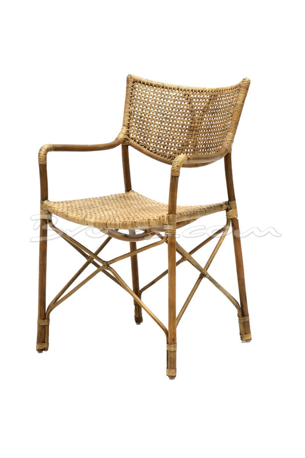 SILLA CON BRAZOS SABANG RATTAN COLOR MIEL