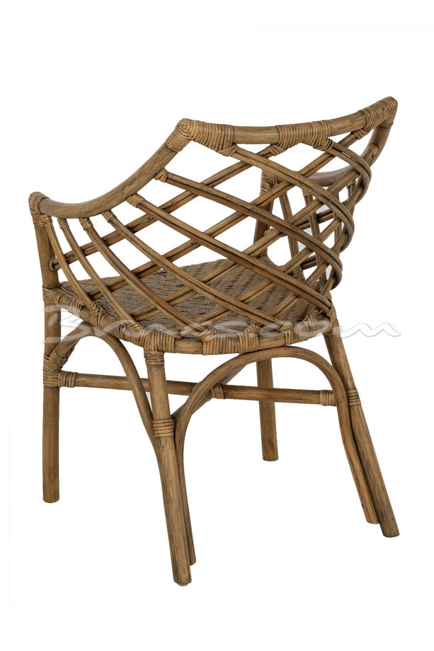 SILLA CON BRAZOS VITACORA RATTAN Y TEJIDO NATURAL