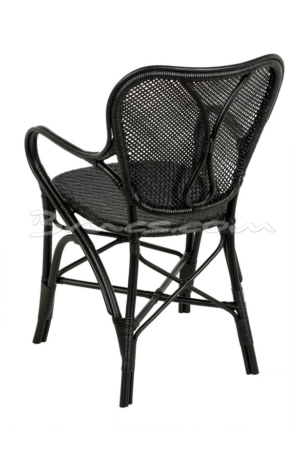 SILLA CON BRAZOS GIJÓN RATTAN COLOR NEGRO