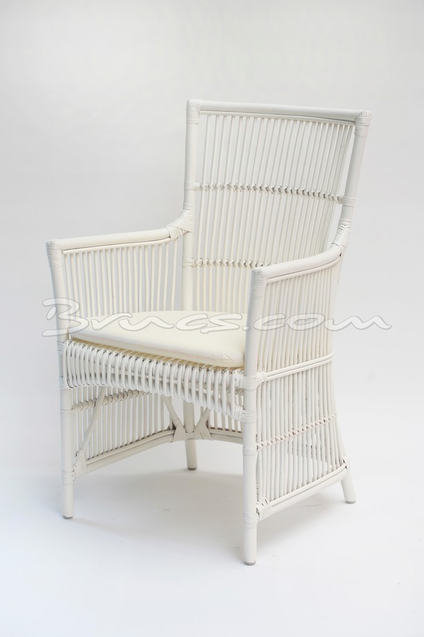 SILLA CON BRAZOS MUROS RATTAN BLANCO