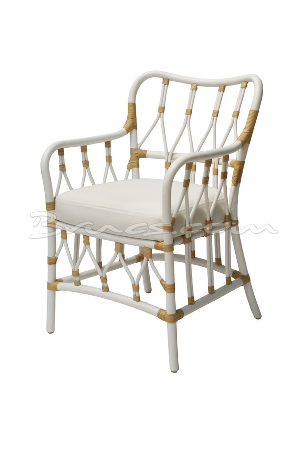 SILLA CON BRAZOS MALINCHE RATTAN BLANCO Y NATURAL